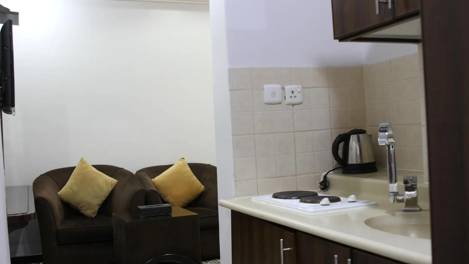 Carawan Al Khaleej Hotel Olaya Riyadh 2*,  Saudi Arabia